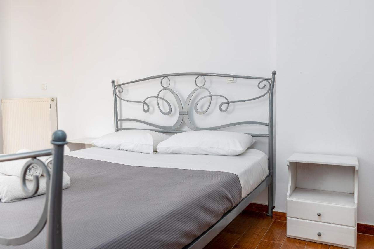 Depis Economy Apartments Naxos City Eksteriør bilde