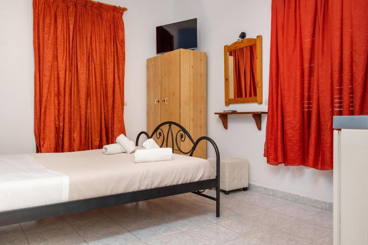 Depis Economy Apartments Naxos City Eksteriør bilde