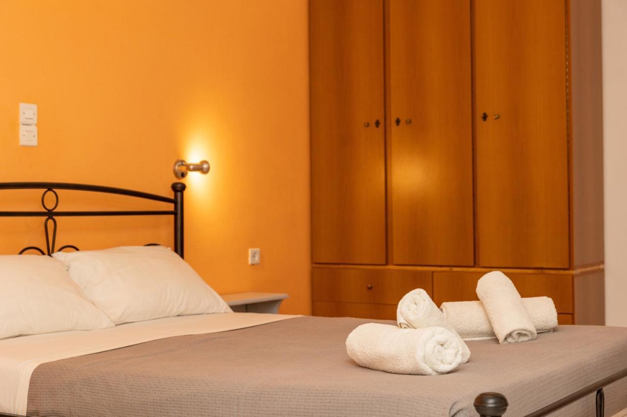 Depis Economy Apartments Naxos City Eksteriør bilde